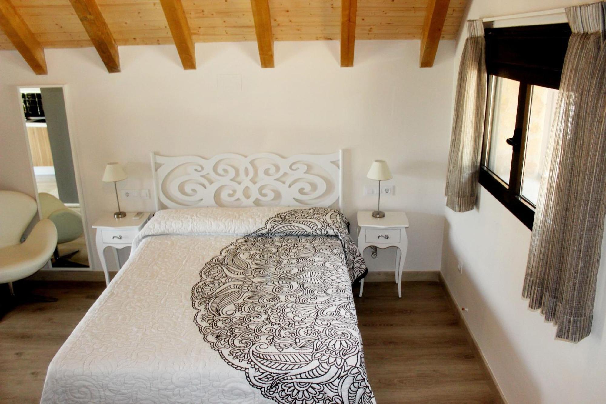 Complejo Rural La Coronilla Guest House Jarandilla de la Vera Room photo